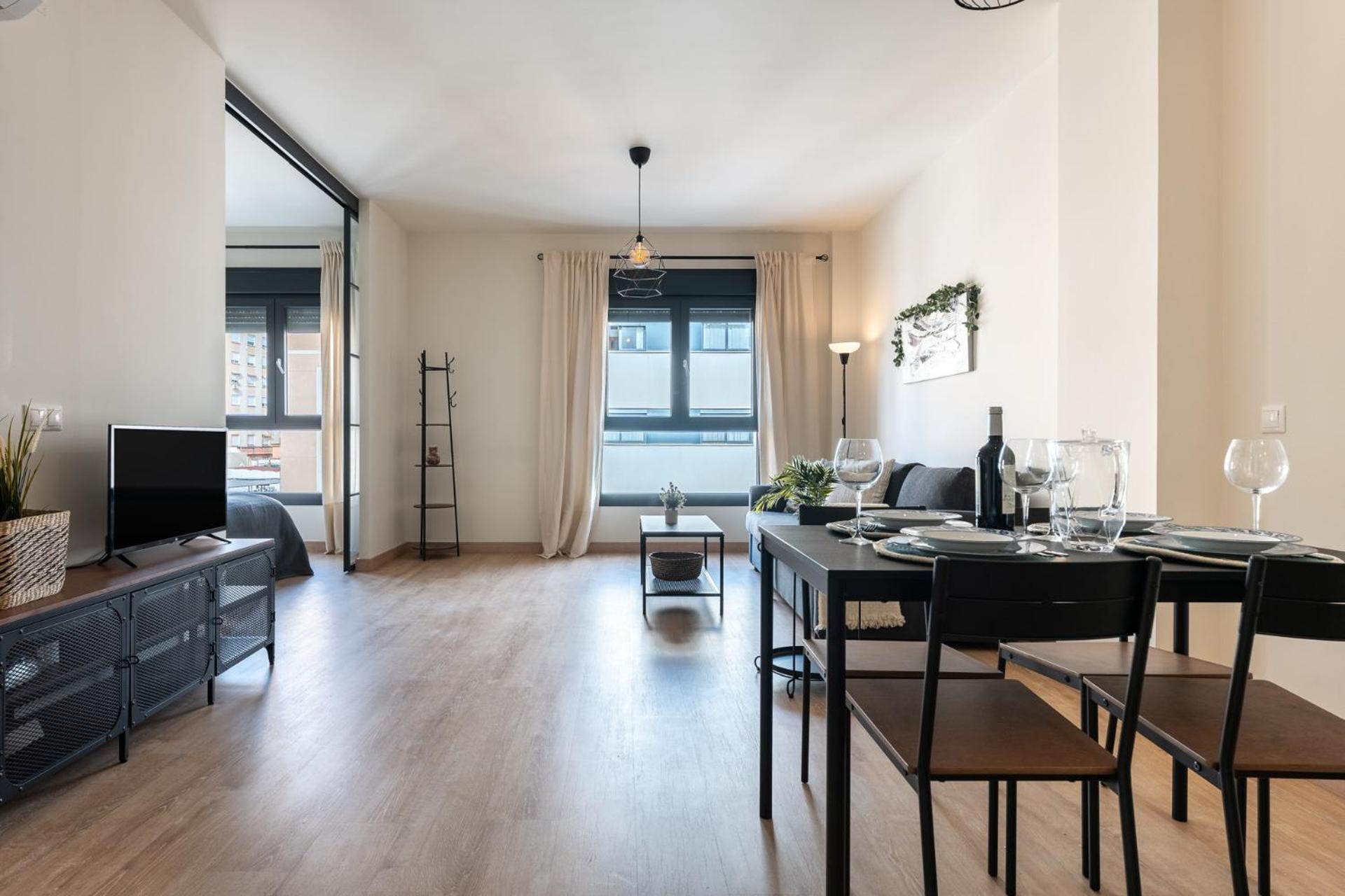 Malagasuite Comfortable Home Apartments Exterior photo